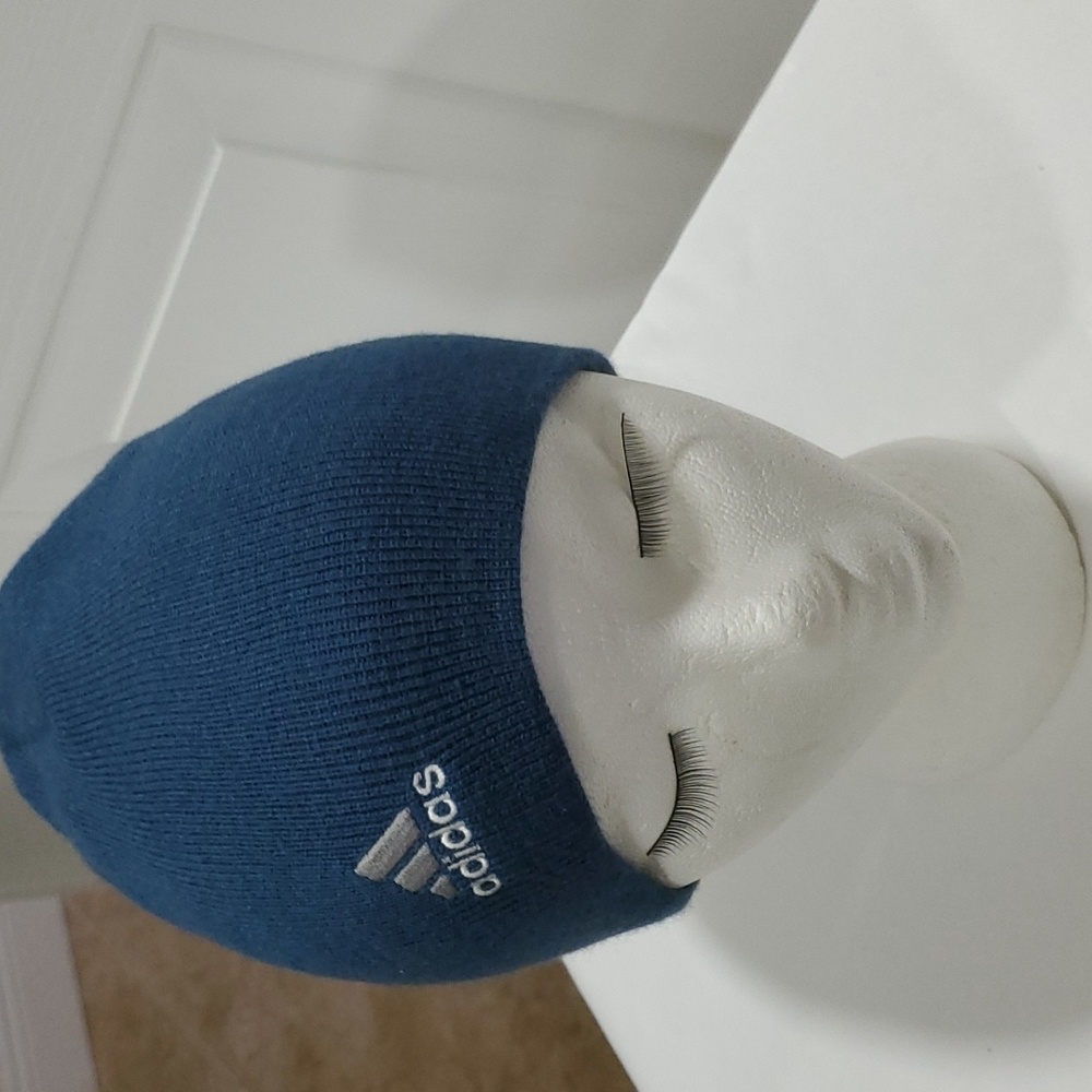 NWOT ADIDAS CLIMAWARM REVERSIBLE BEANIE
